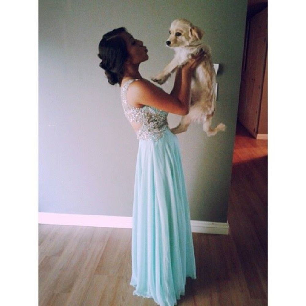 Meet your Posher, Veronica